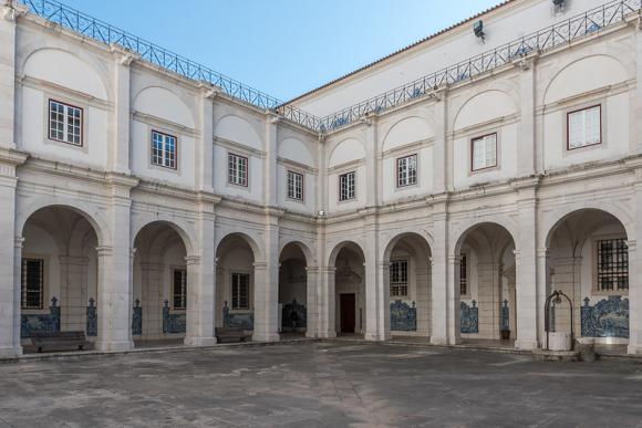 Igreja E Mosteiro De S O Vicente De Fora Lisboa